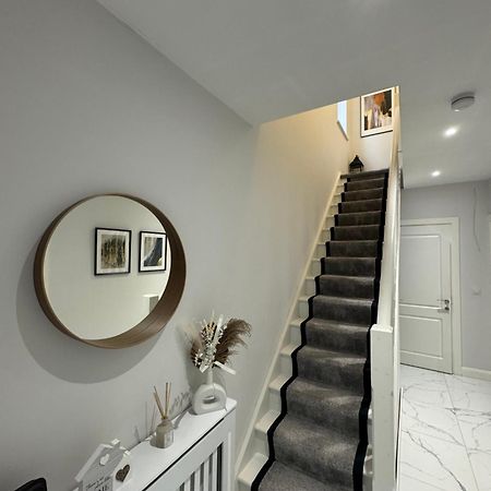 Modern Double & Single Room With Cozy Vibes Ати Екстериор снимка